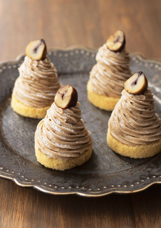 Almost 100 Yen Tools and Pastry Chef-Class Snacks (2024)