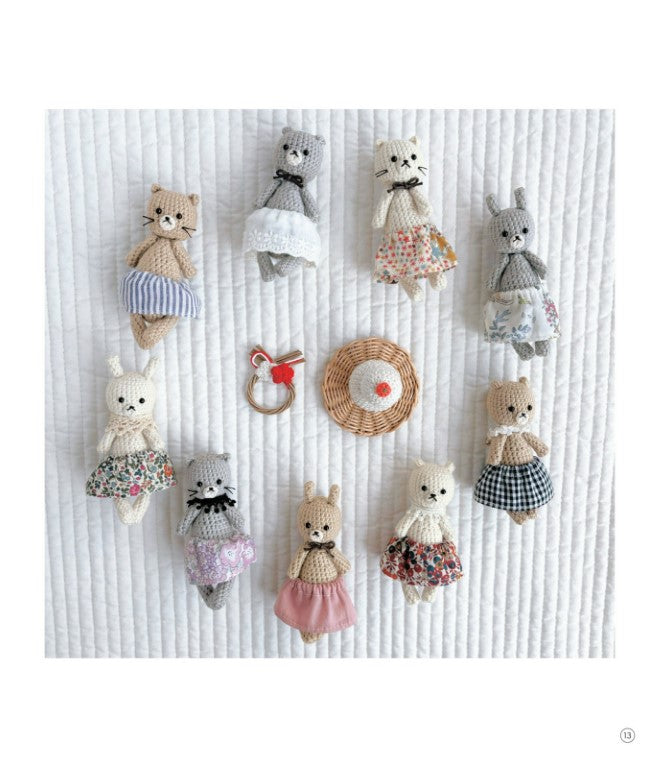 A Fun Little Crochet Doll to Dress Up (Cocochi) (2024)