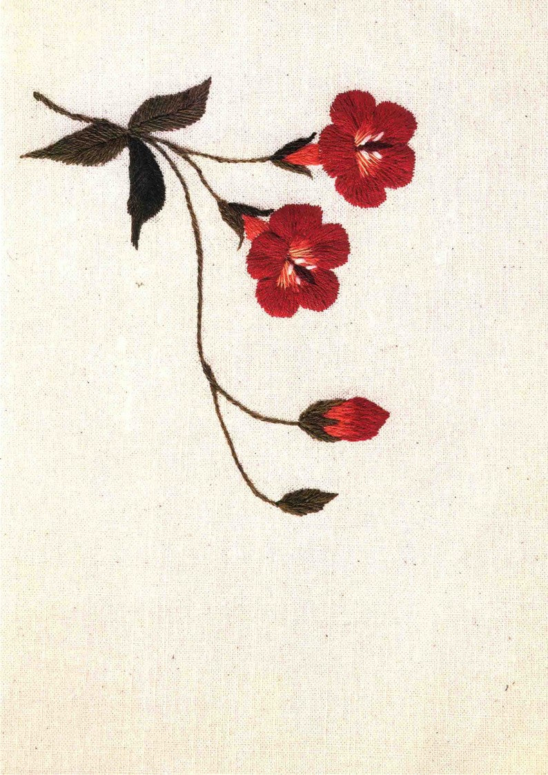 Korean Style Flower and Grass Embroidery - 50 Kinds of Flowers Embroidery (2015) (CHINESE)