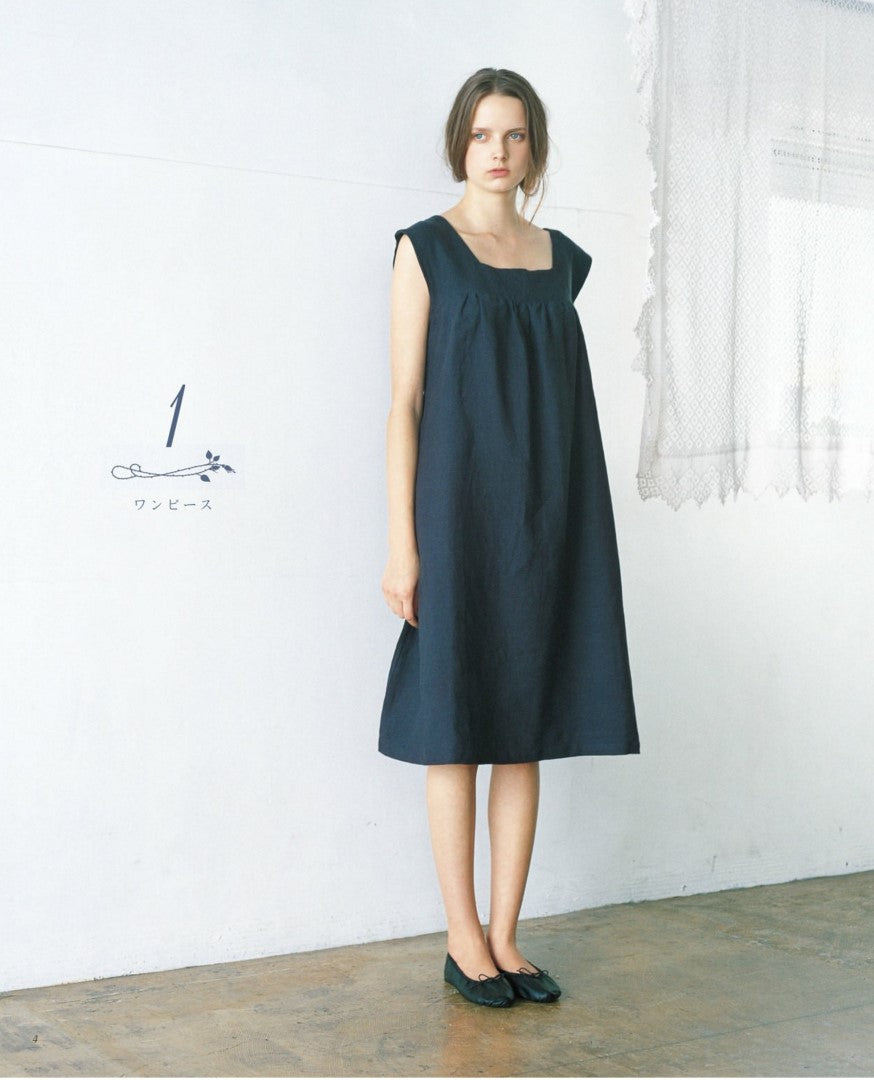 Natural Style Clothing and Accessories (Yumiko Kawaji) (2011)