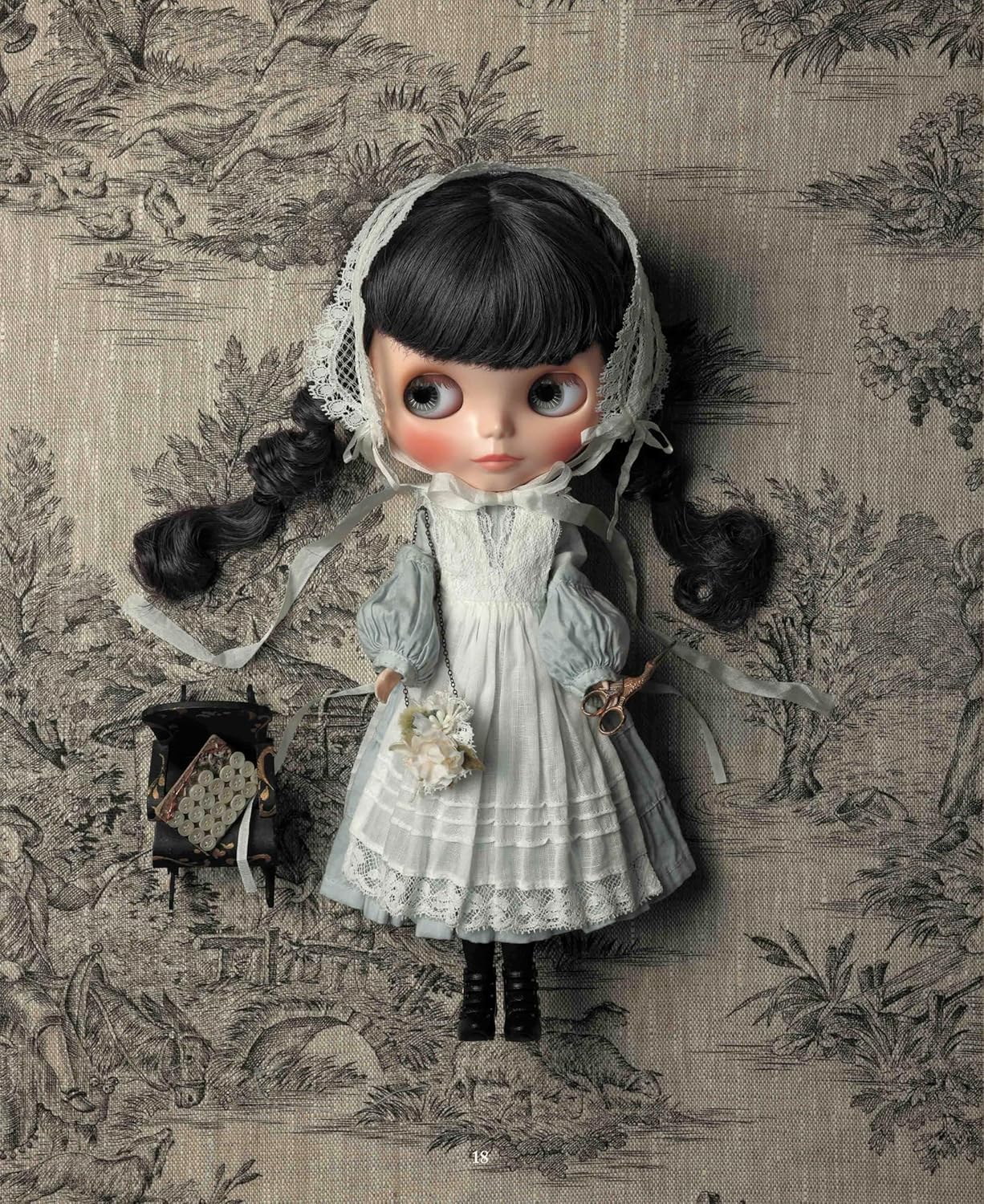 Blythe's Antique Closet (applemints) (2025)
