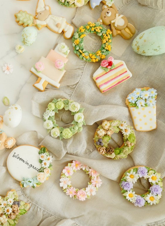 Royal Icing Flowers (2020)