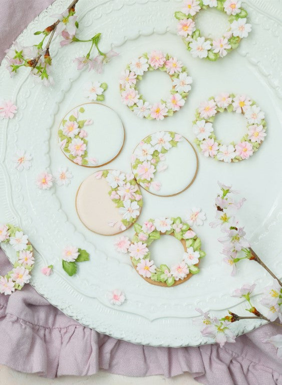 Royal Icing Flowers (2020)