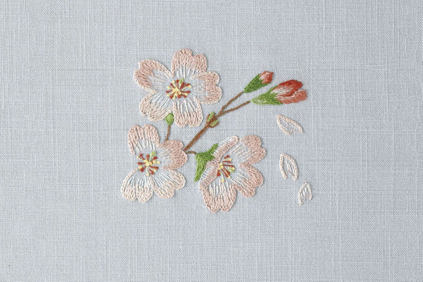 Single Flower Embroidery (Kaoru Totsuka) (2024)