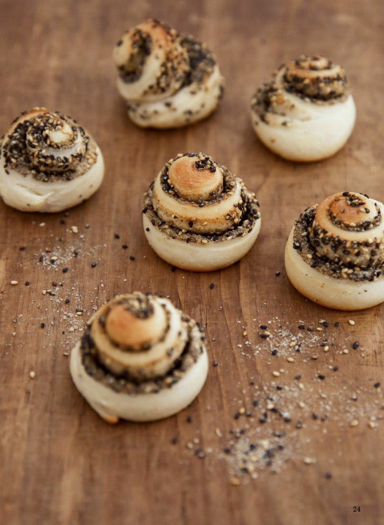 The Easiest Bread In The World to Make - Tear bread (Chikako Takaya)