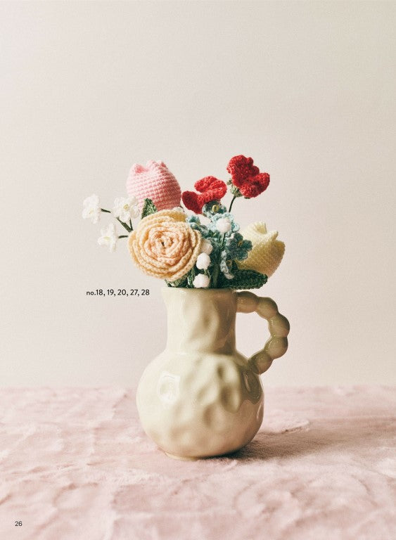Crochet Knitted Flowers (Japan Bungeisha) (2025)
