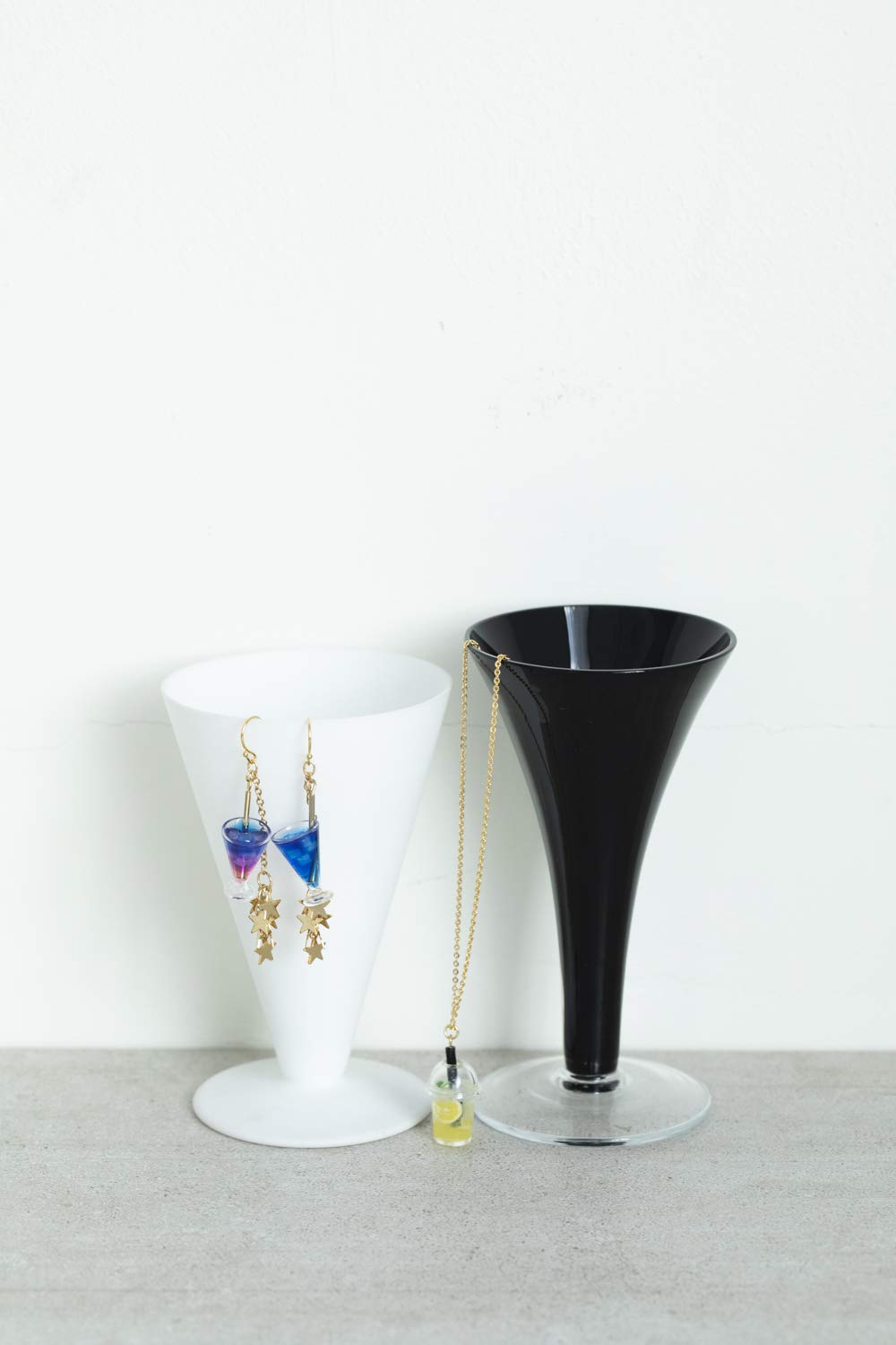 (PREORDER-Delivery in 48hrs) Learn The Basics of Resin Accessories (Heart Warming Life Series) (2020)