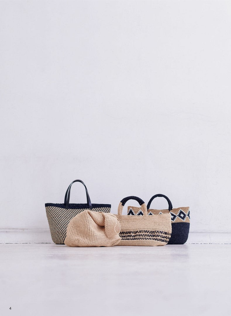 A Market Bag made from Eco Andaria that Matches Simple Clothes (2019)