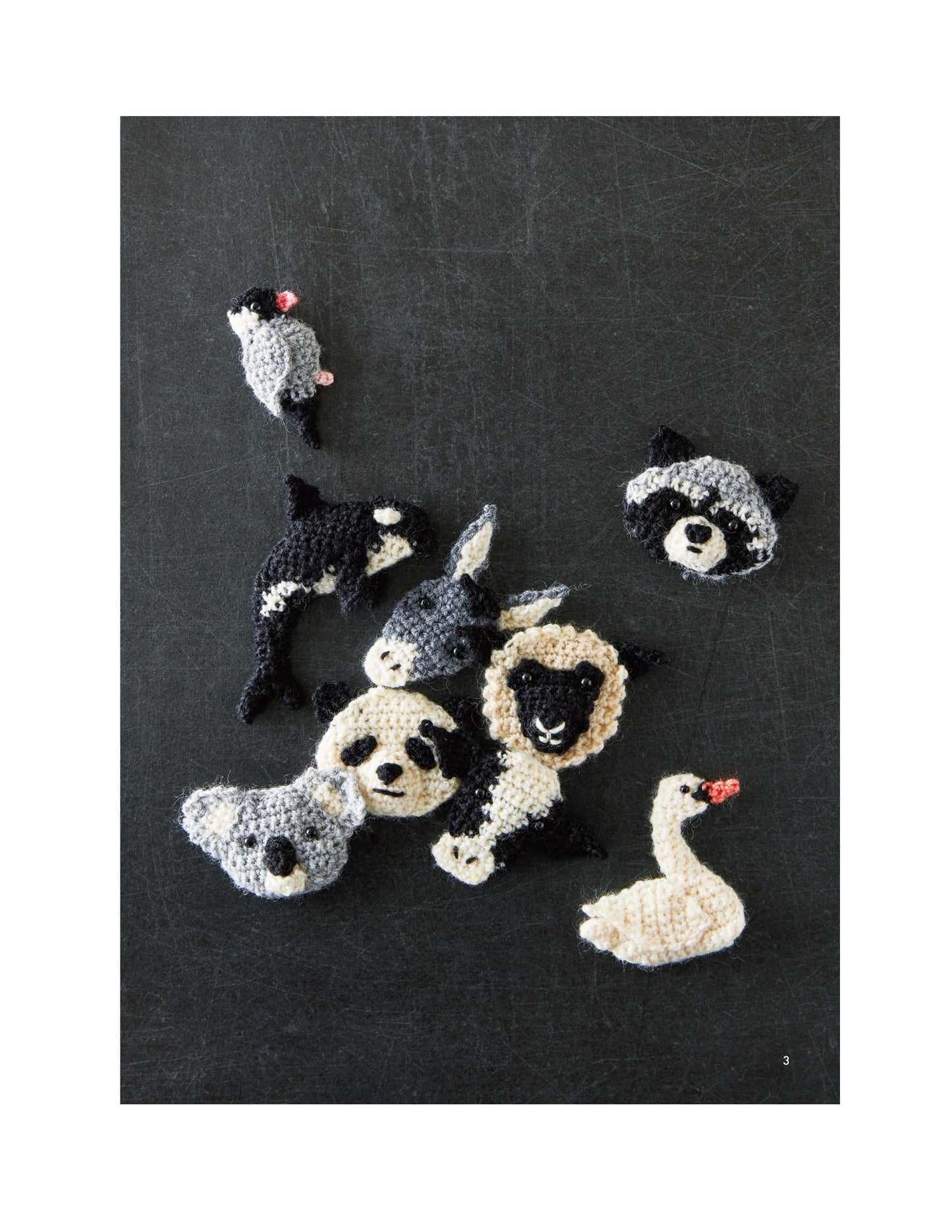 Crochet Animal Brooches - Quick and Easy with A Little of Yarn (2020)