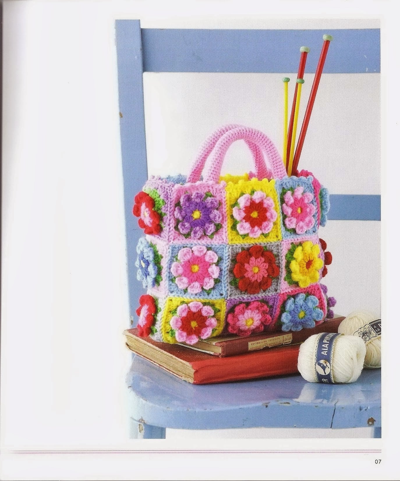 Pretty Color Crochet and Knit Goods Vol.04 (2012)