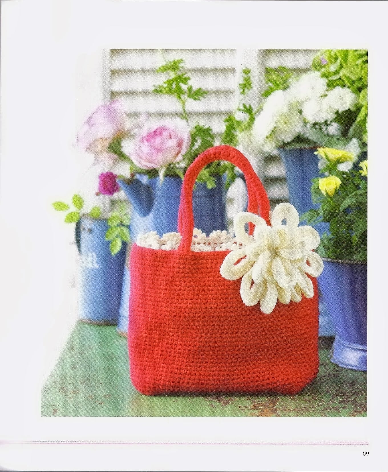 Pretty Color Crochet and Knit Goods Vol.04 (2012)