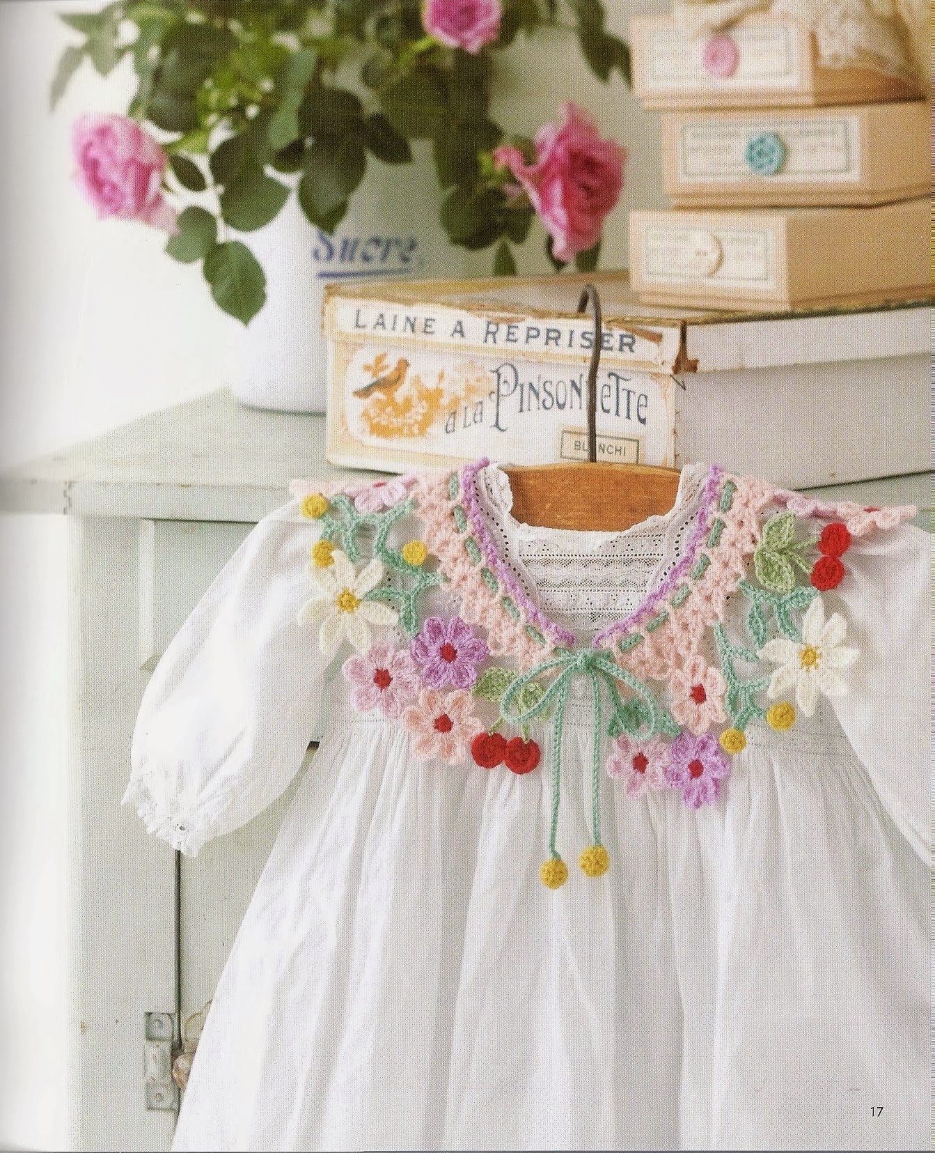 Pretty Color Crochet and Knit Goods Vol.04 (2012)