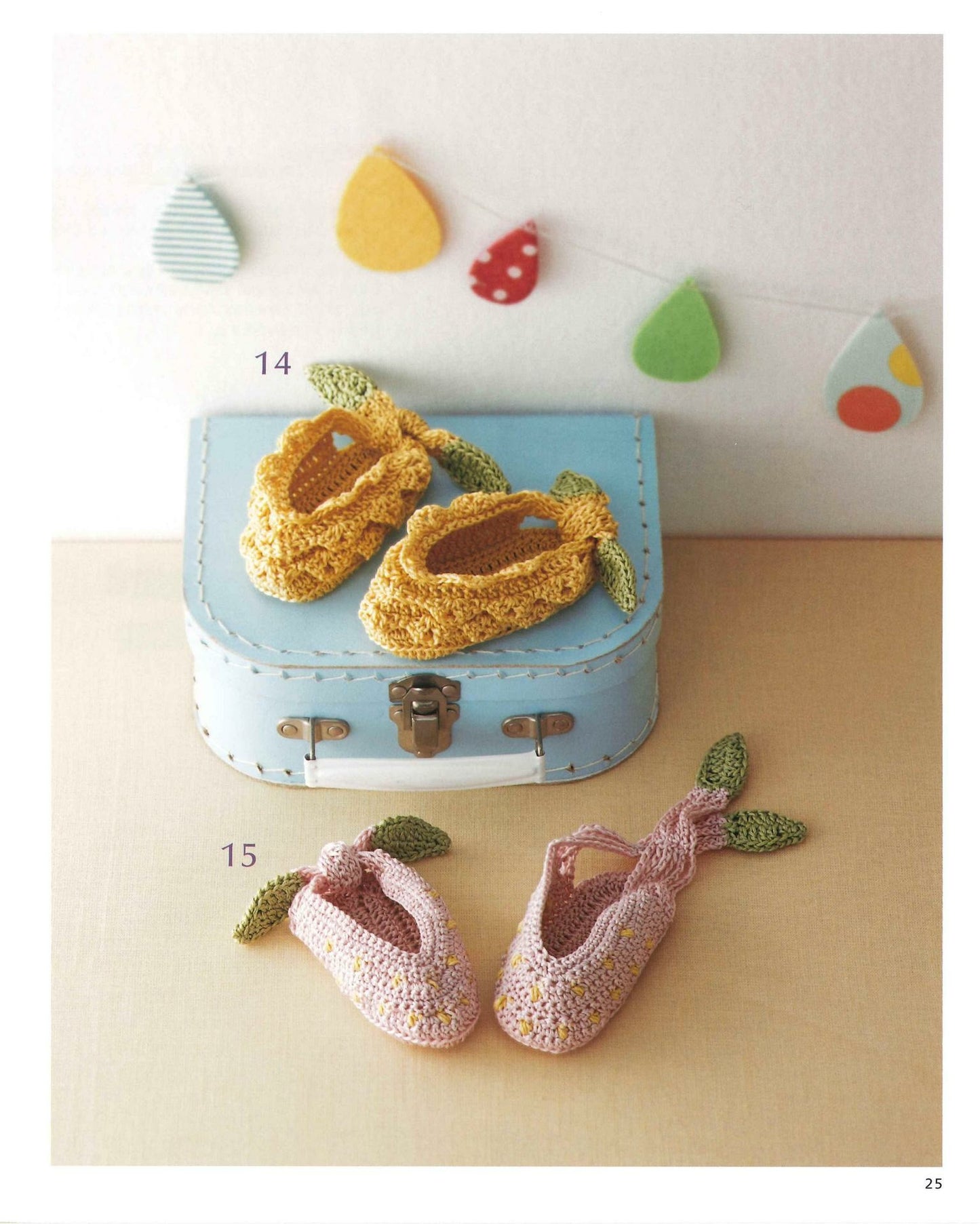 Happiness Baby Shoes Knitted with Crochet