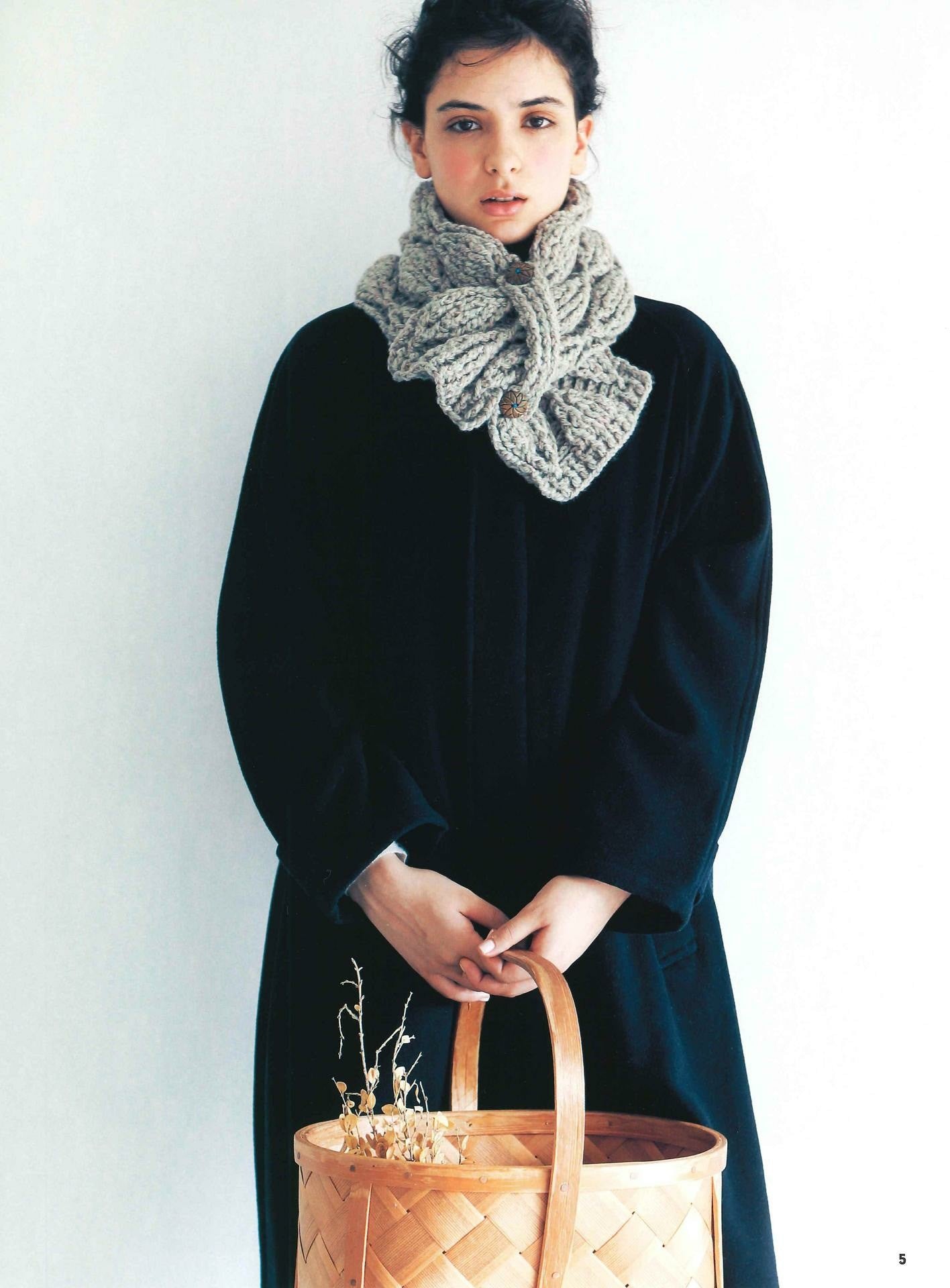 Handmade Cafe Vol 04 Special Feature Warm Knitting Accessories with Scandinavian Motifs